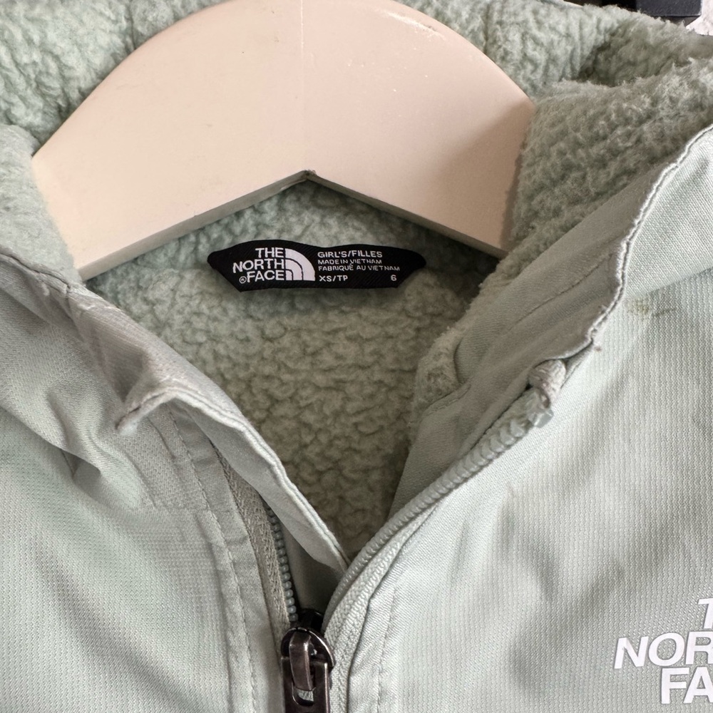 The North Face Mint Green Fleece-Lined Jacket - Picture 2 of 4